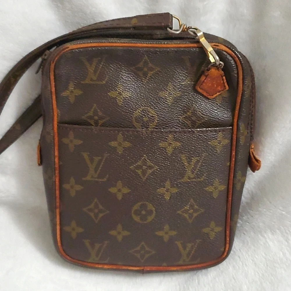 Louis Vuitton Monogram Crossbody Purse